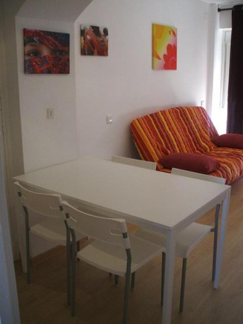 Apartamentos Isla De Rosas Bagian luar foto